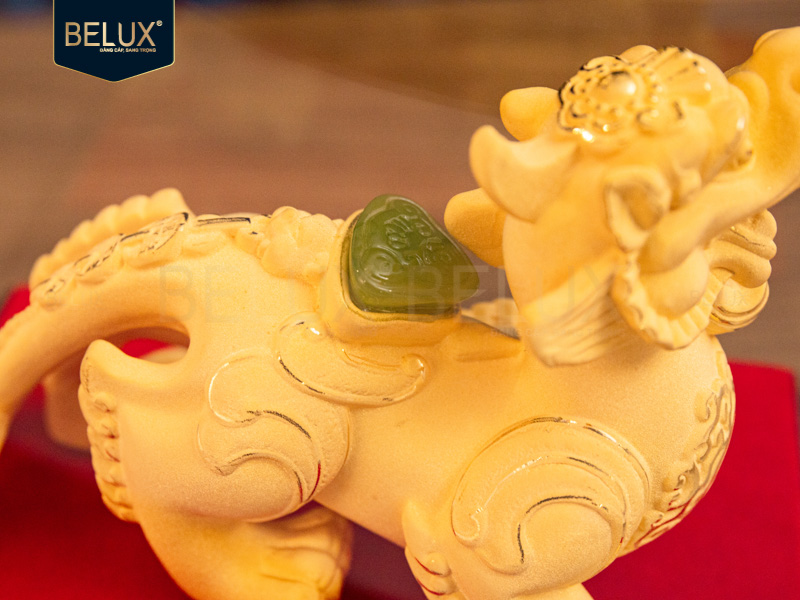 Tượng Tỳ Hưu dát vàng cát&nbsp;11x6x8cm